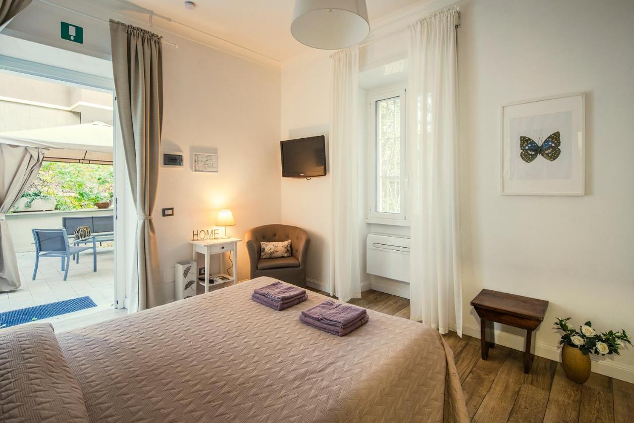 Garden House - Luxury Guest House - Overnight Stay Only